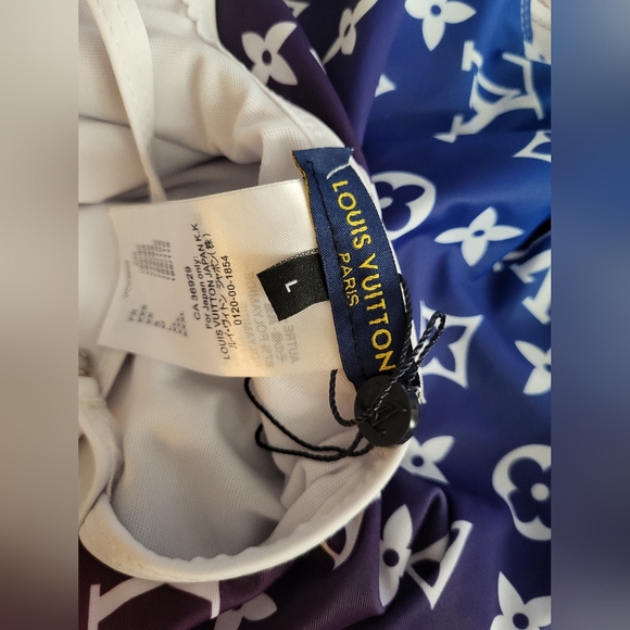 LV One Piece Swimsuit L - Picture 2 of 2